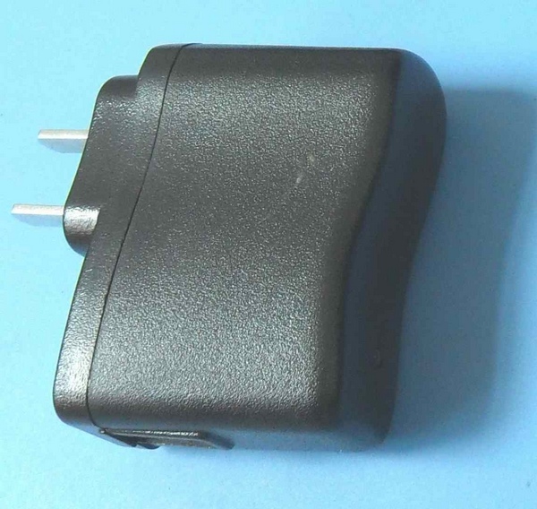 5V1A充电器