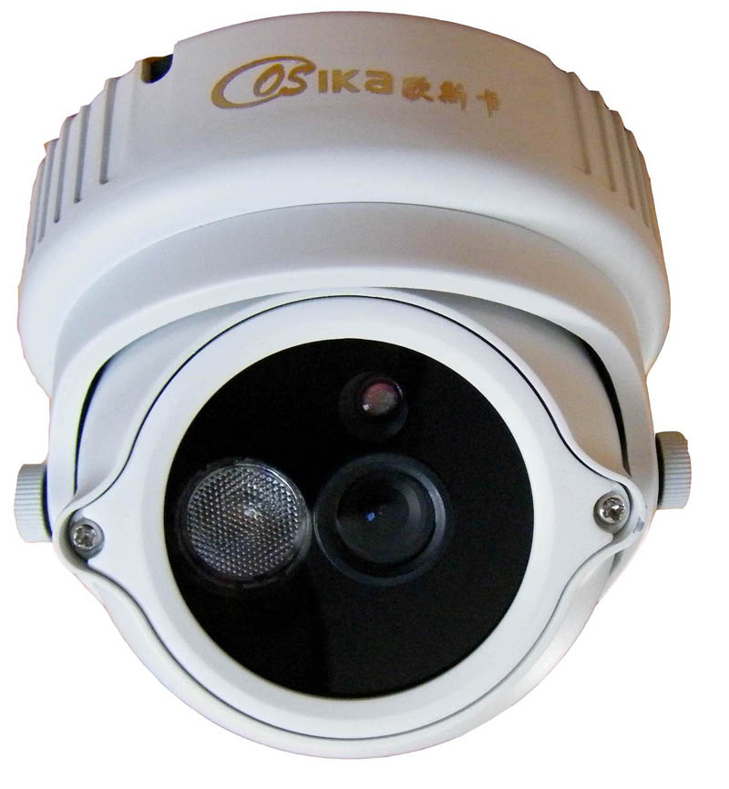 30米点阵红外半球摄像机