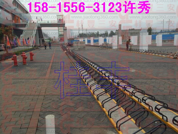 可以防盗的自行车停车架“出世”了