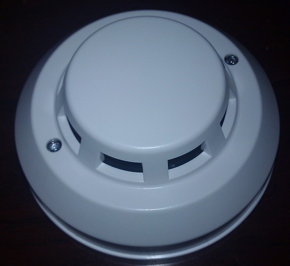 厂房烟雾报警器,防火灾报警器,广东厂家大量销售烟感