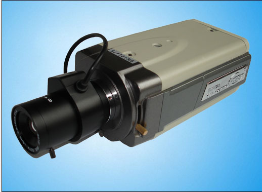 日蚀+强光抑制功能型道路监控摄像机