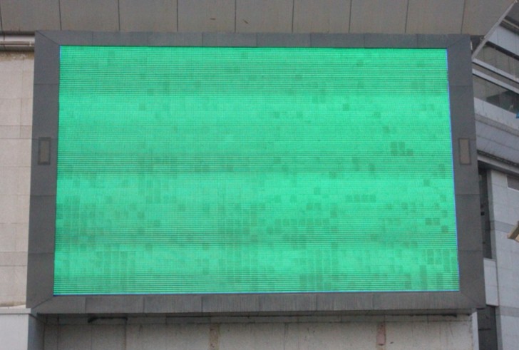 户外P10全彩led显示屏购买注意事项