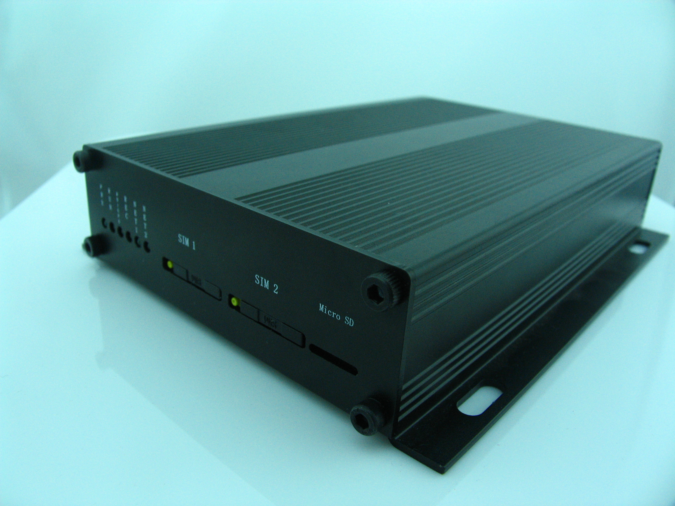 车载视频终端双模（混模）+北斗/GPS定位