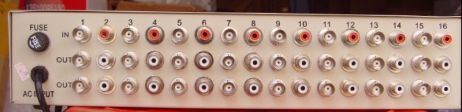 16进32出视频分配器