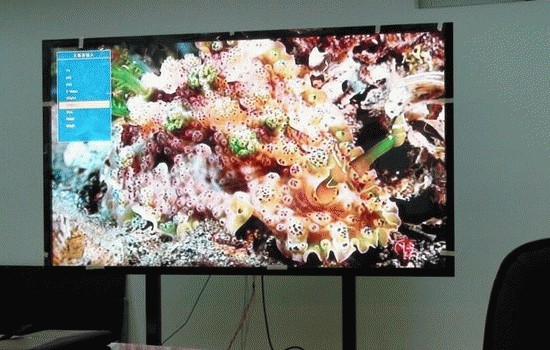 高清晰82寸液晶广告机，厂家