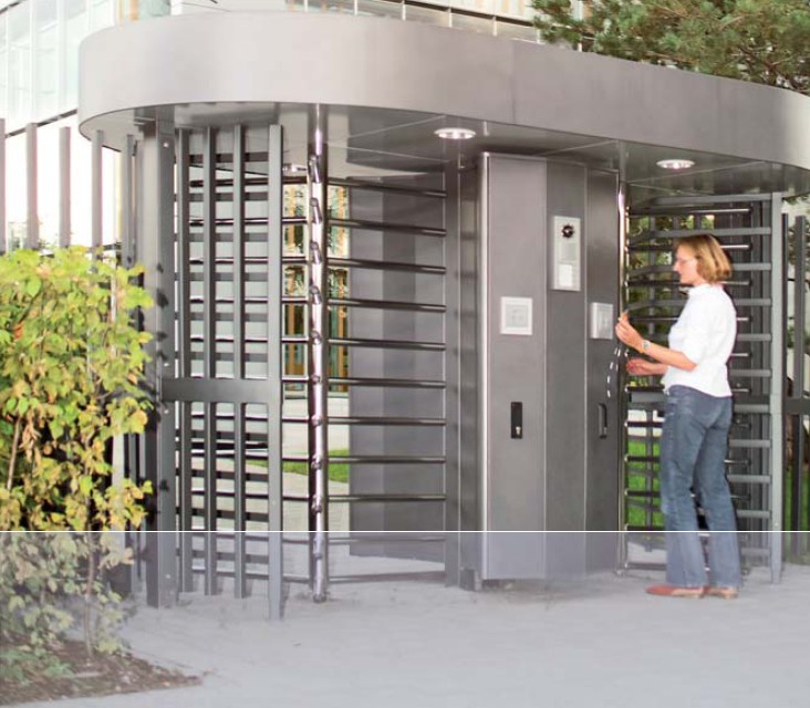 防暴防尾随联动门禁系统