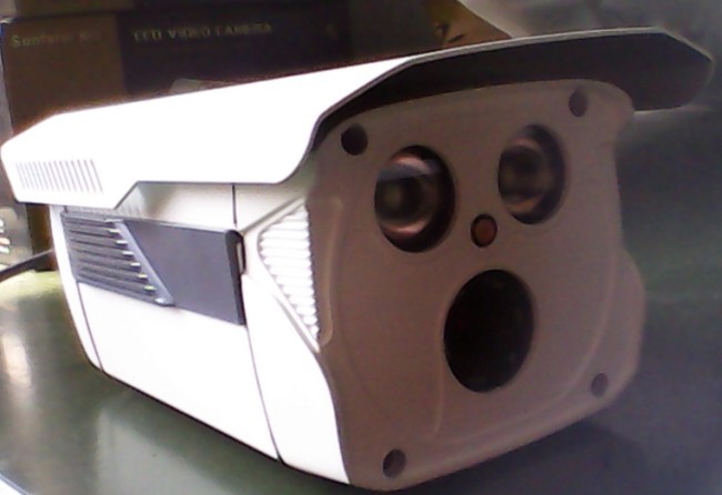 防水红外摄像机