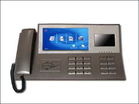 7寸彩色可视OSD触摸屏中心机