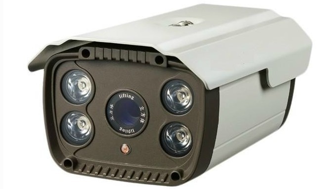 80米点阵式红外枪机