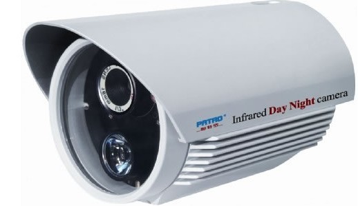 30米点阵式红外枪机