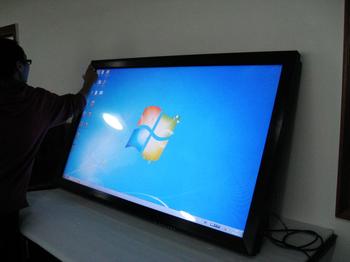 山东乐陵市触摸机 32寸触摸一体机