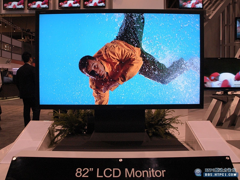 广东汕头70寸壁挂式触摸一体机当场提货