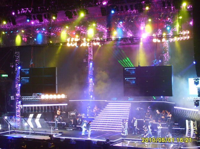 商丘窄边47寸酒吧拼接墙技术规格