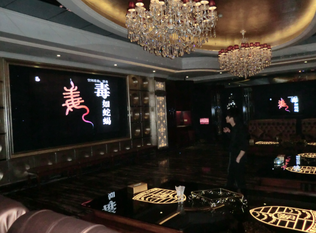 KTV液晶拼屏价格，KTV电视拼屏厂家