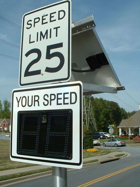 太阳能车速反馈仪