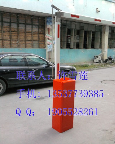 直杆道闸 栅栏道闸 曲杆道闸停车场道闸