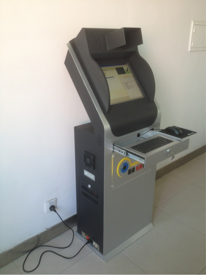 立式虹膜门禁考勤