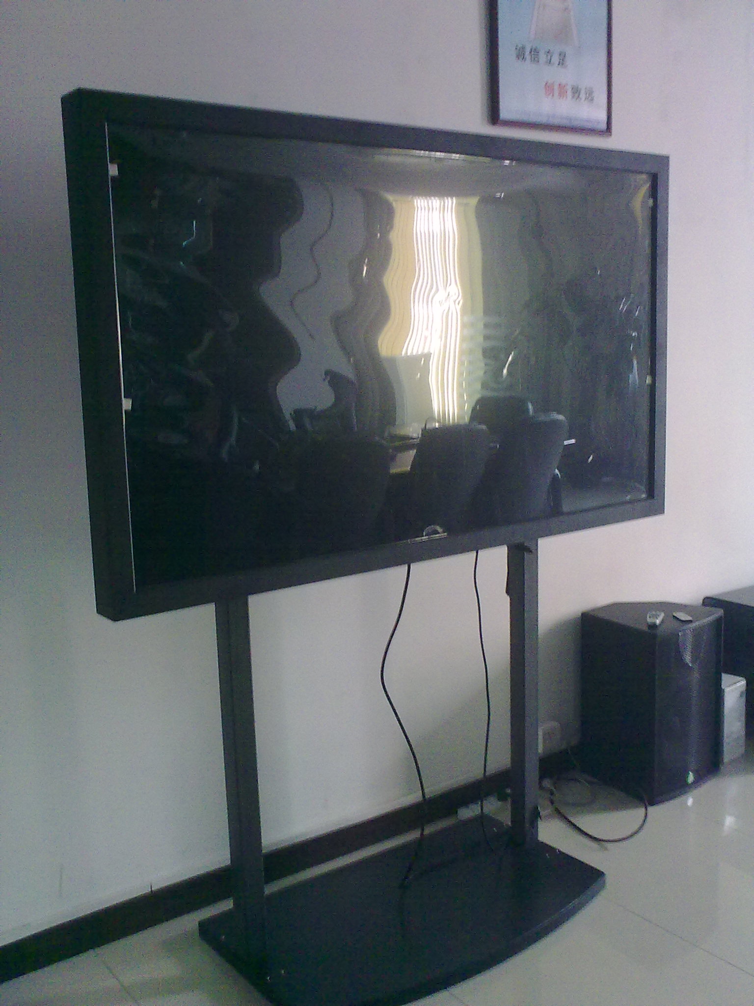 户外高亮带触摸82寸液晶显示器，大尺寸液晶