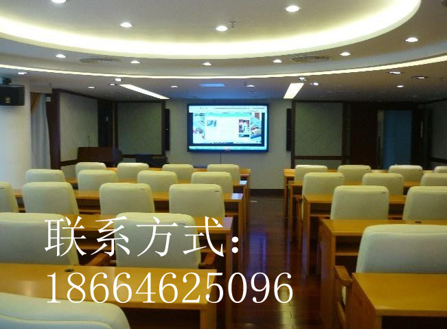 82寸液晶显示器厂家价格