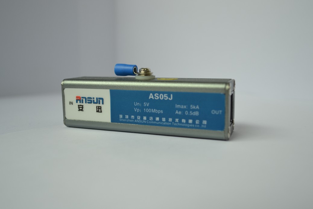 单路百兆网络信号防雷器