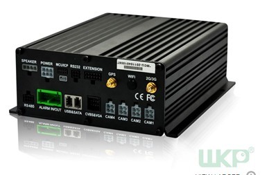 功能型4路硬盘车载录像机