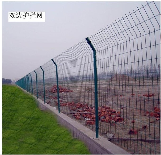 小区护栏网  养殖场护栏网