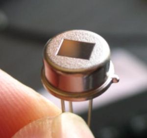 PIR611B-P热释电红外传感器