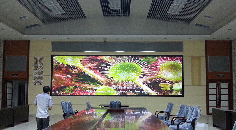 瑞屏RIBEEN无物理缝隙1080P高清无拼接大屏幕