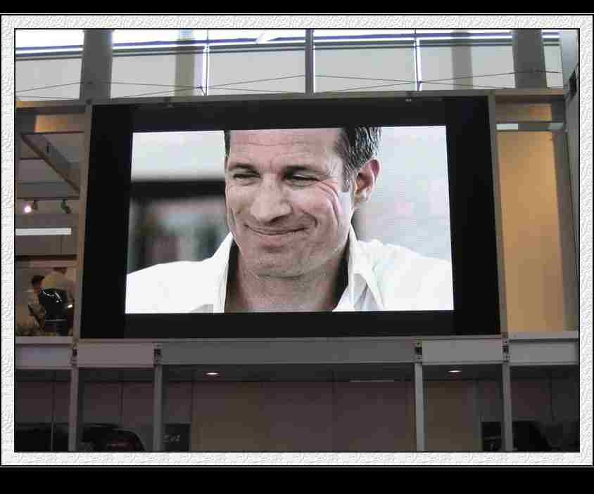 P8户外全彩LED显示屏功耗多大P8户外全彩屏价格