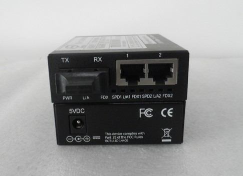 百兆一光/二电交换机