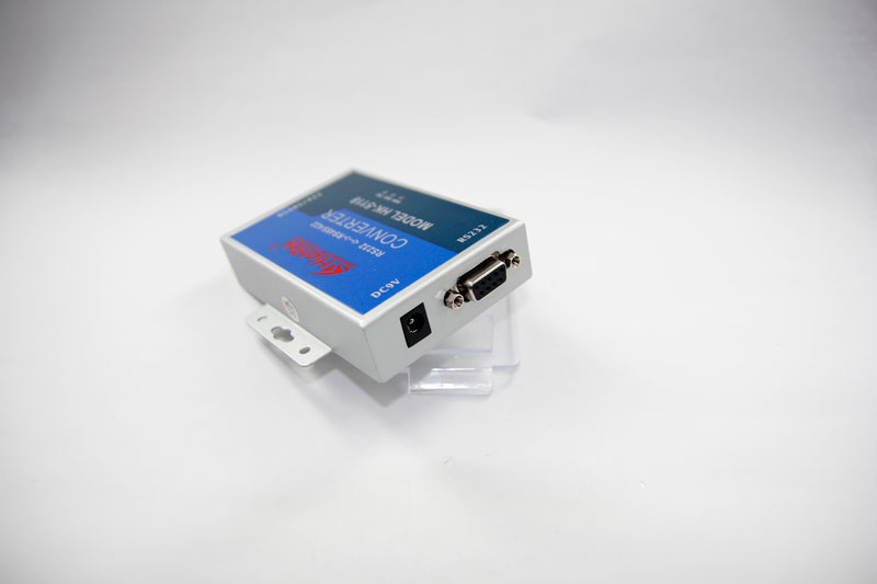 商业级RS232转RS485有源带600W防雷接口转换器