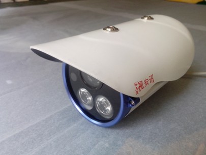 第三代点阵红外摄像机