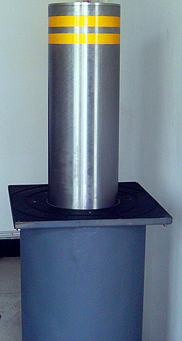 液压升降路桩，专业生产，制造，在卓越嘉顺！