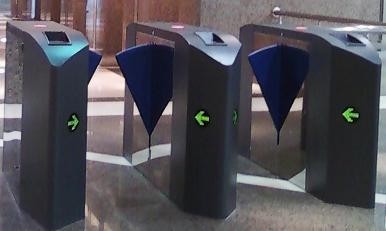  喷塑翼闸|尖角弧形翼闸|地铁翼闸