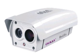 欧卡思A4防水红外夜视高清模拟摄像机