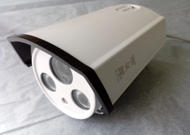 双点阵式红外摄像机