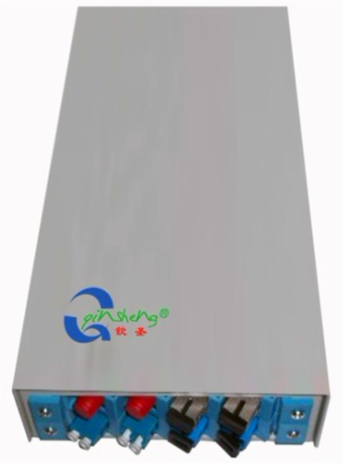 8,12,24口ODF型通用口光纤终端盒