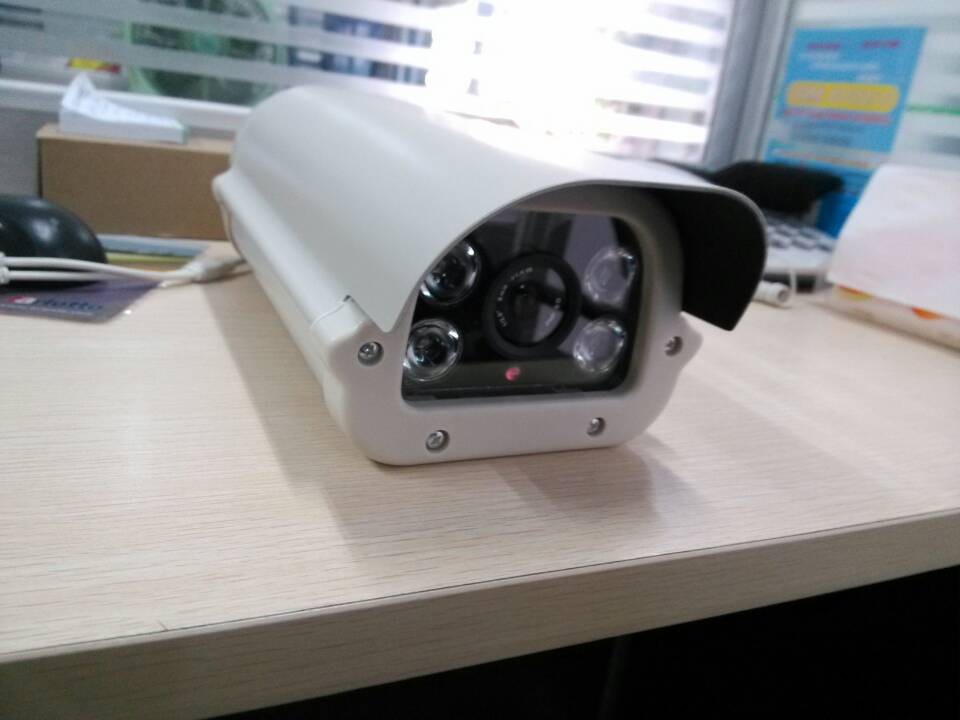 高清车牌摄像机