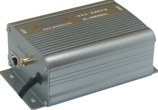 恒一网络摄像机二合一防雷器