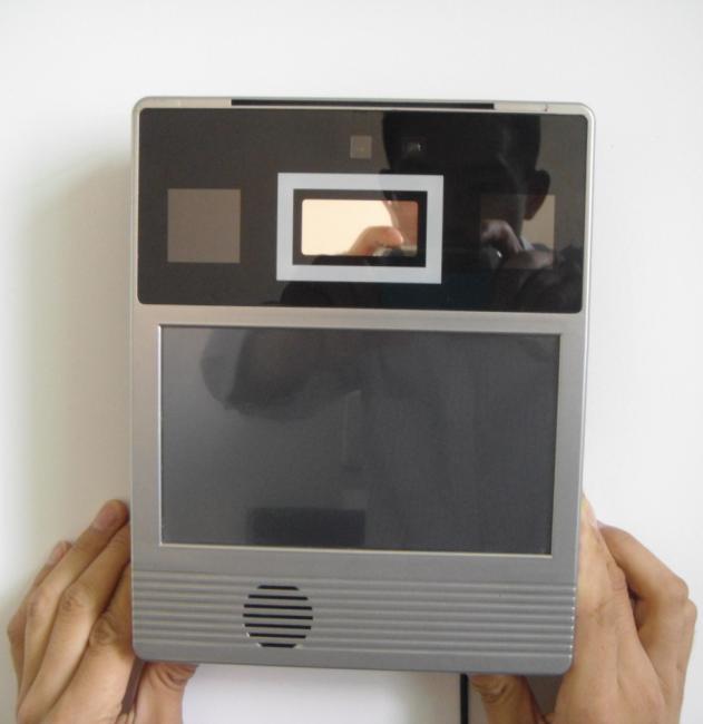 广东考勤机，虹膜考勤机/门禁机