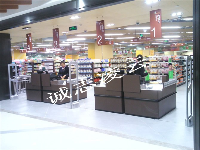 木质服装店，超市防盗哦