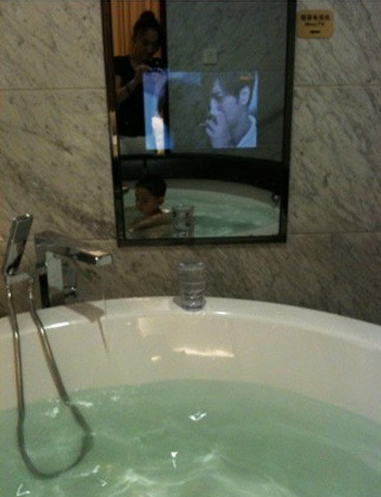 酒店专用浴室电视-高档19寸防水电视