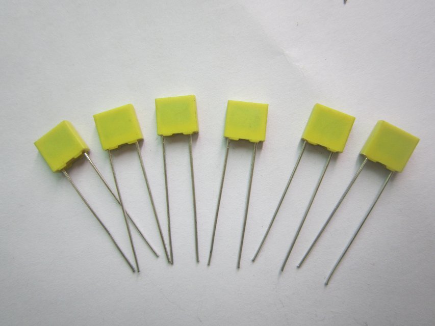 CL21X-B电容（153J/100V  P=5）