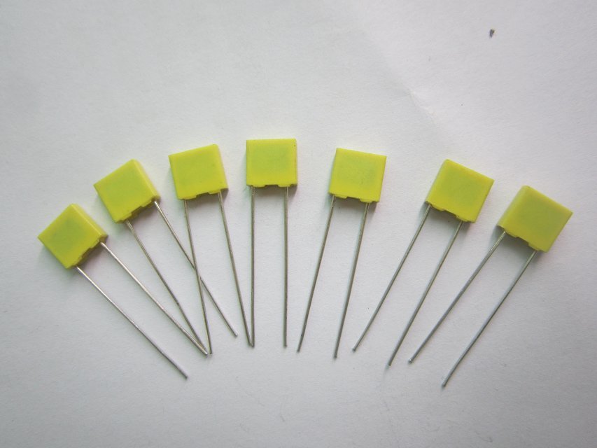 CL21X-B电容（183J/100V  P=5）