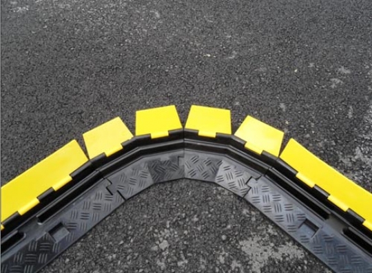 过线槽规格 过线板厂家 线槽板