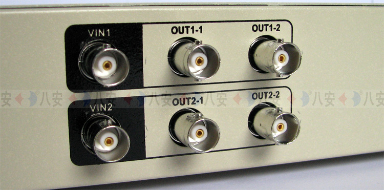 八安2进4出视频分配器