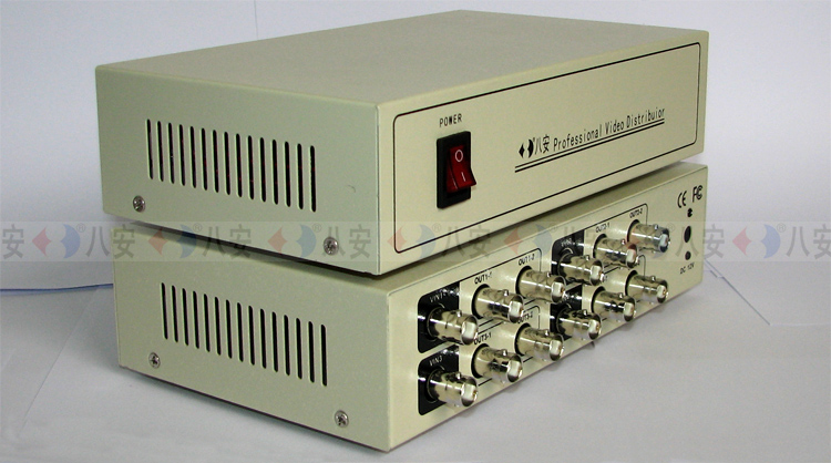 4进8出视频分配器