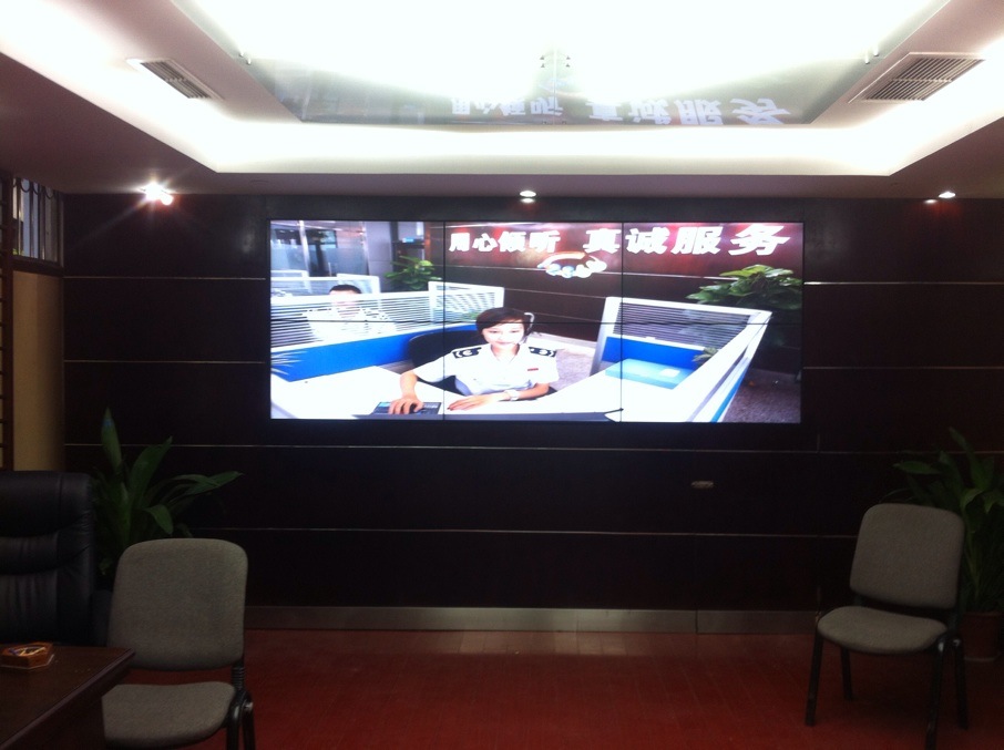 创新维超窄边LG55寸低亮液晶拼接屏