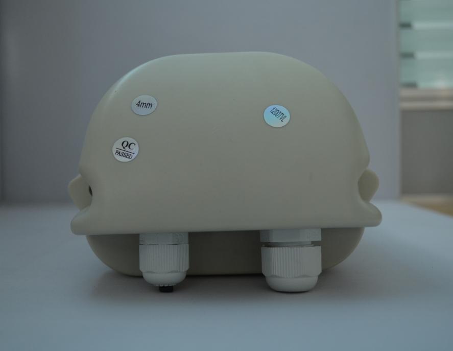 护罩四灯700线CMOS摄像机