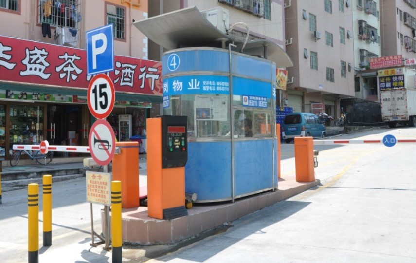 邢台人行通道摆闸，栅栏道闸杆图片，道闸杆生产厂家